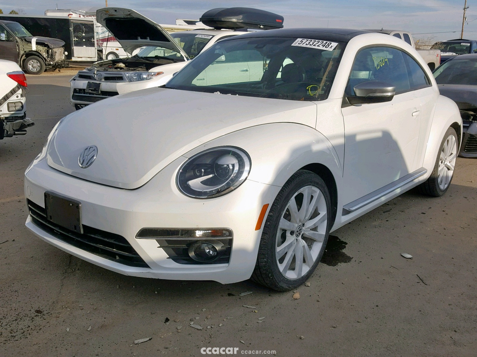 2014 Volkswagen Beetle 1.8T PZEV | Salvage & Damaged Cars for Sale