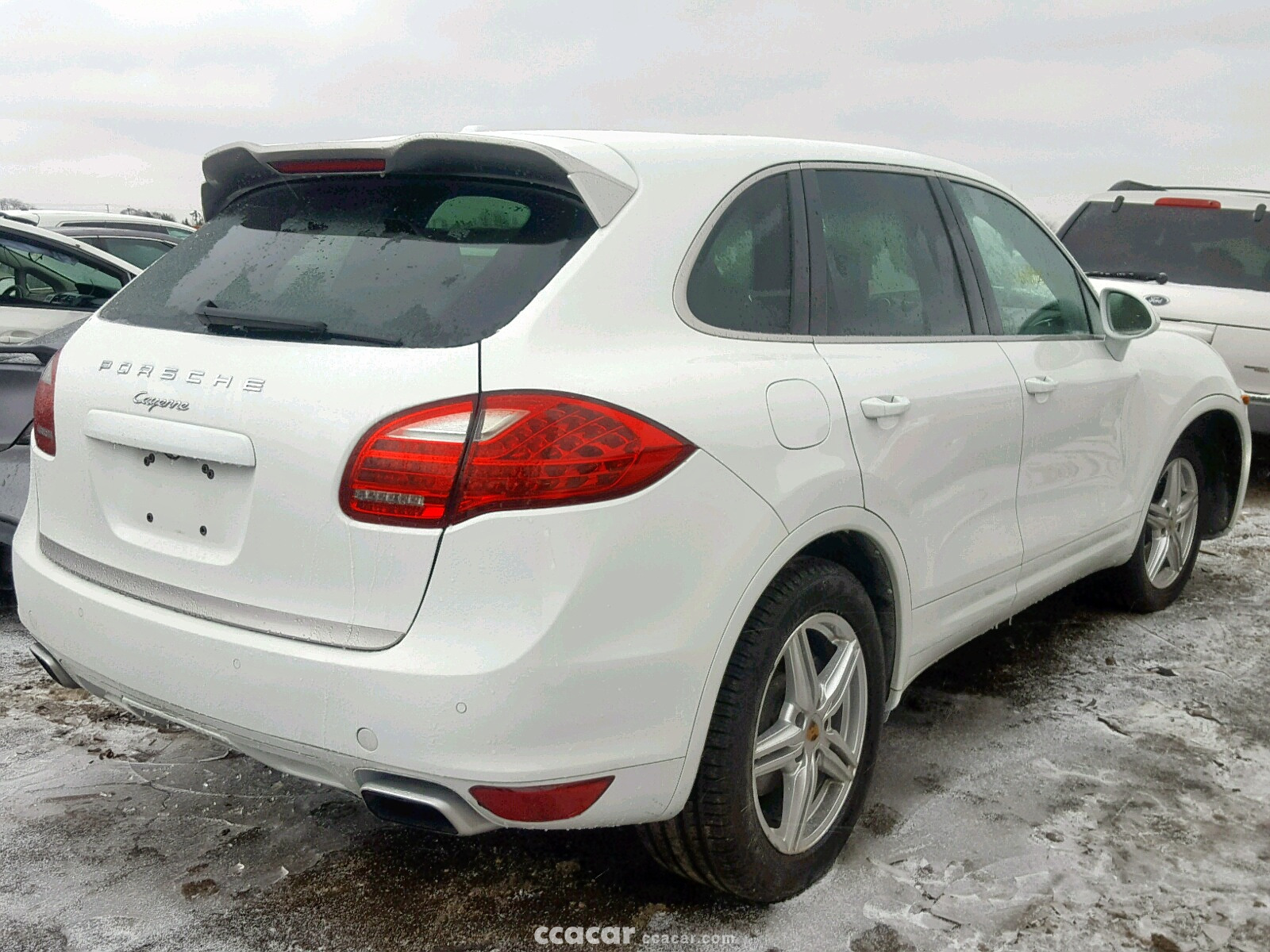 2014 Porsche Cayenne Platinum Salvage & Damaged Cars for Sale