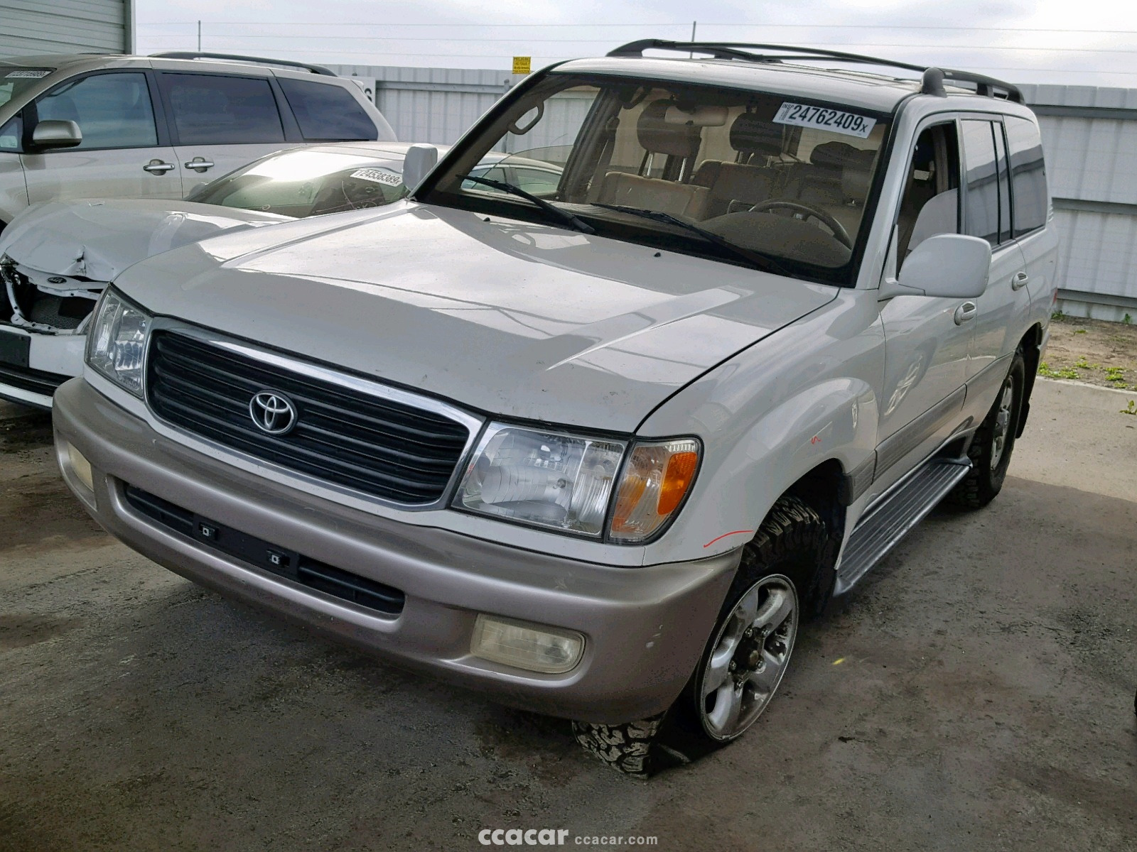 1999 Toyota Land Cruiser Base | Salvage & Damaged Cars for Sale