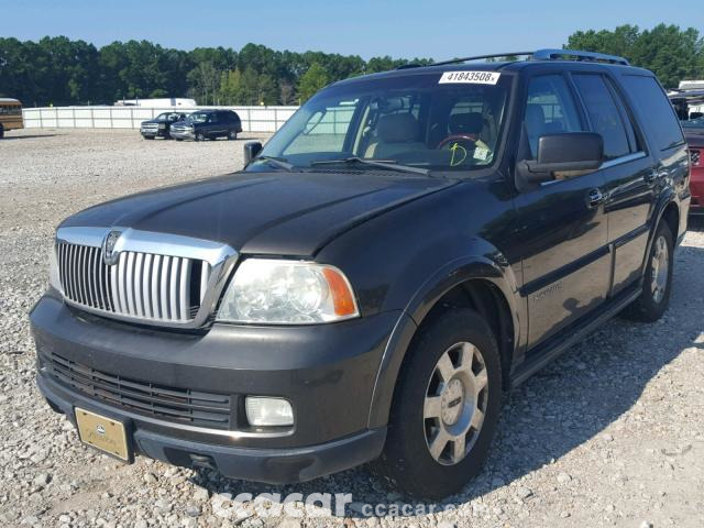 Lincoln navigator 2005 года