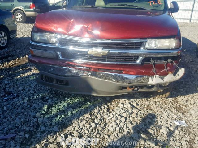 2003 Chevrolet Suburban K 5.3L 8 for Sale in Louisville KY - Lot