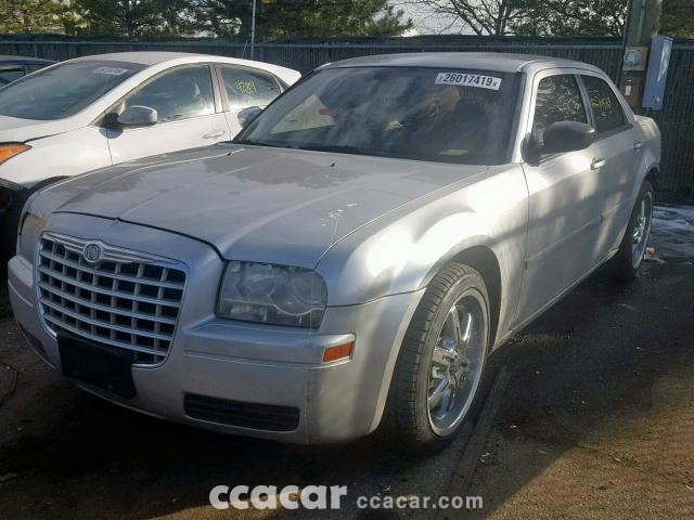 2006 Chrysler 300 2.7L 6 For Sale In Denver CO - Lot: 26017419 ...