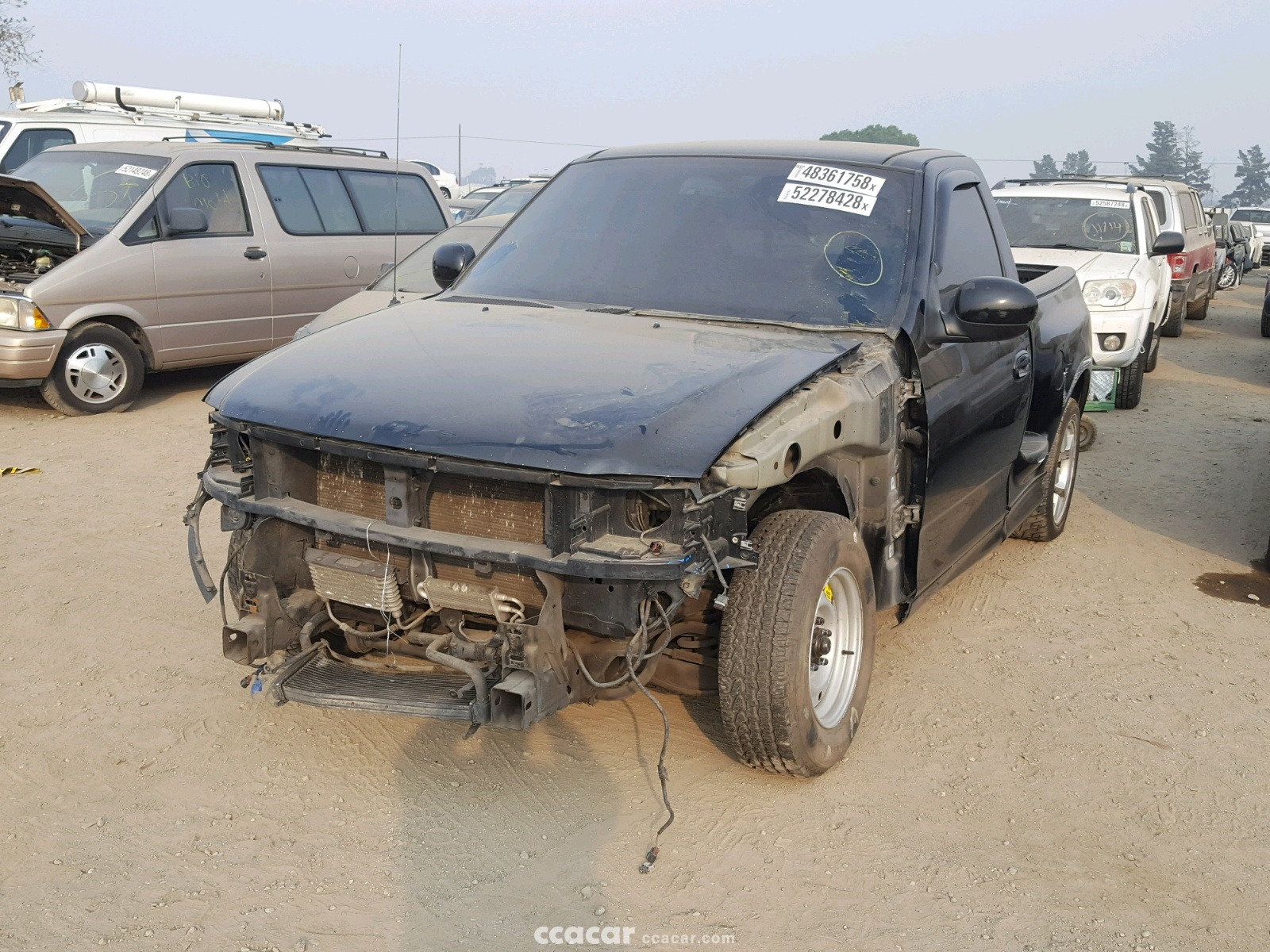 2002 Ford F150 SVT Lightning Base Salvage & Damaged Cars for Sale