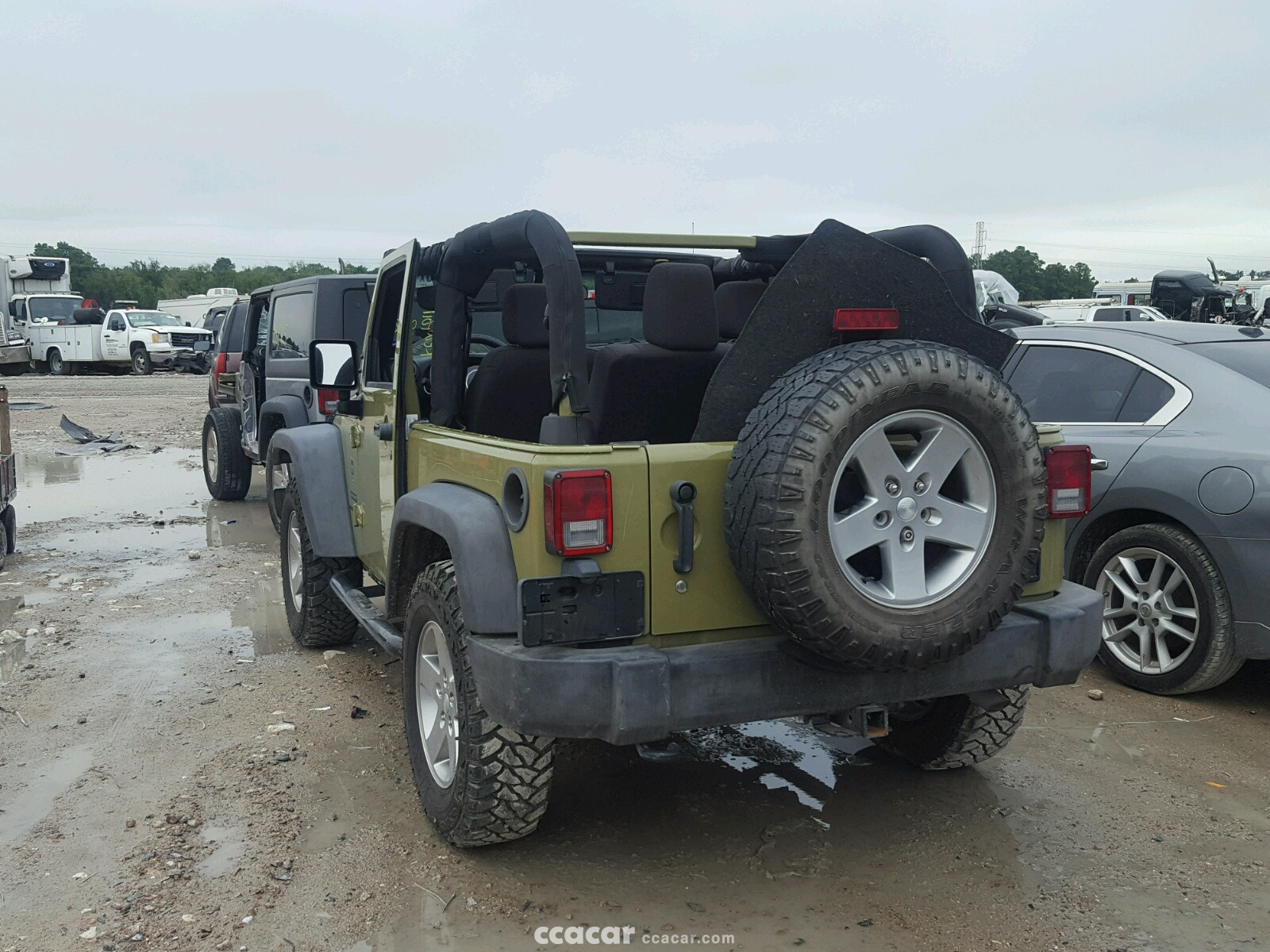 2013 Jeep Wrangler Freedom Edition Salvage & Damaged Cars for Sale