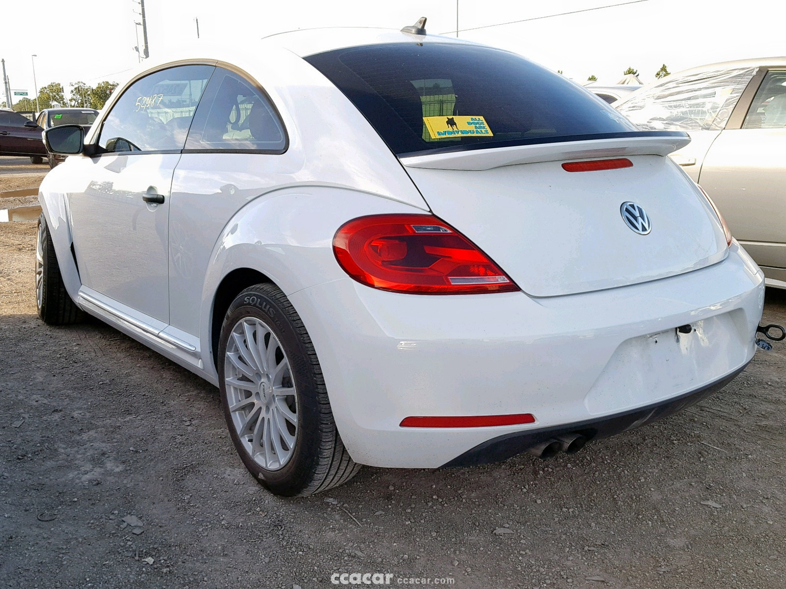 2015 Volkswagen Beetle 1.8T Classic PZEV | Salvage & Damaged Cars for Sale